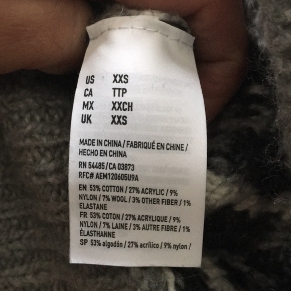 American Eagle sweater - Picture 4 of 5